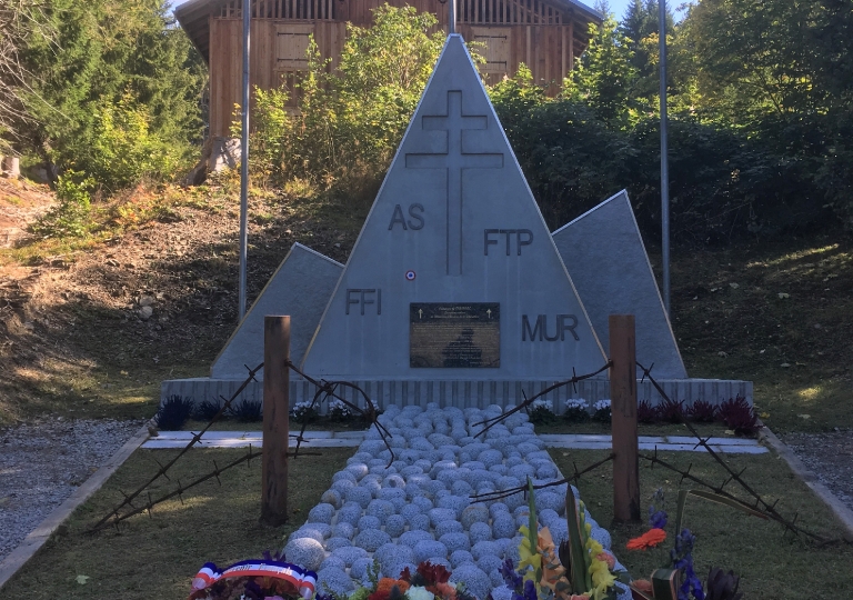 20190928 75ème anniversaire libération Cluses et Haute Savoie cérémonie stèle Loëx (1)